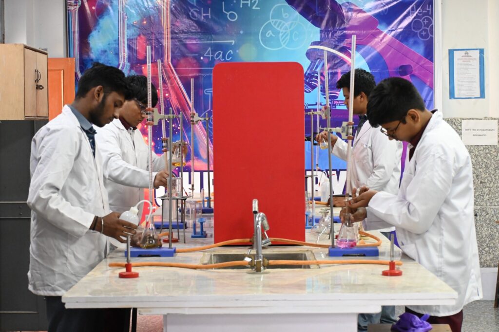 Laboratory - Dayanand Model School